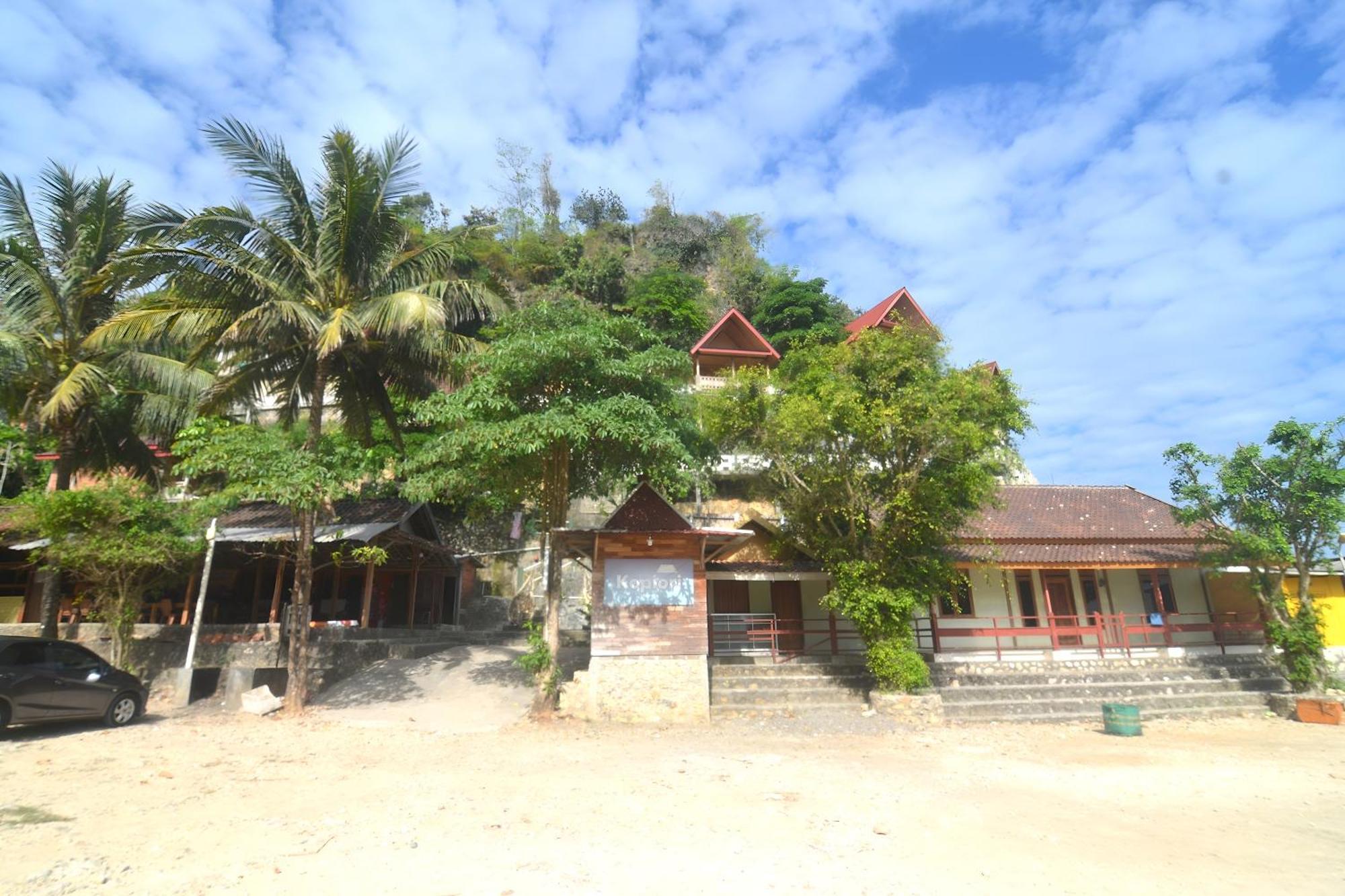Villa Kopiori Yogyakarta Extérieur photo