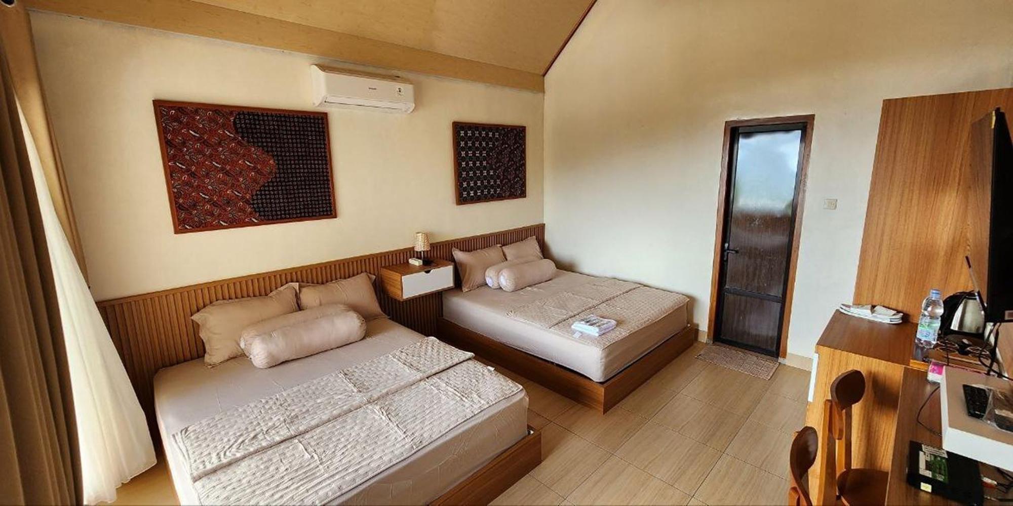 Villa Kopiori Yogyakarta Extérieur photo